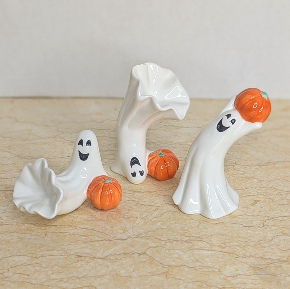 Vintage Other - Vintage Fitz & Floyd Halloween Ceramic Tumbling Friendly Ghosts Pumpkin Figurine